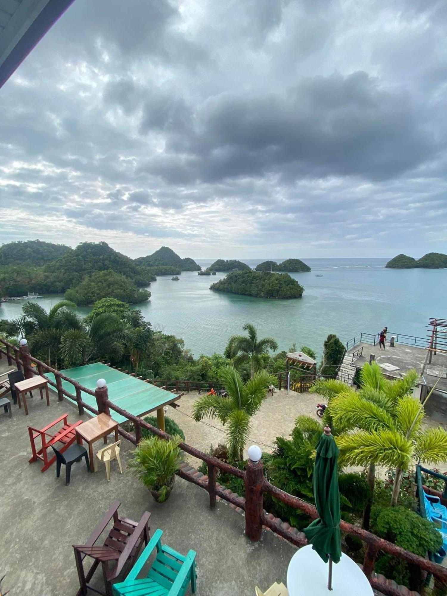 C View Resort Sipalay Εξωτερικό φωτογραφία