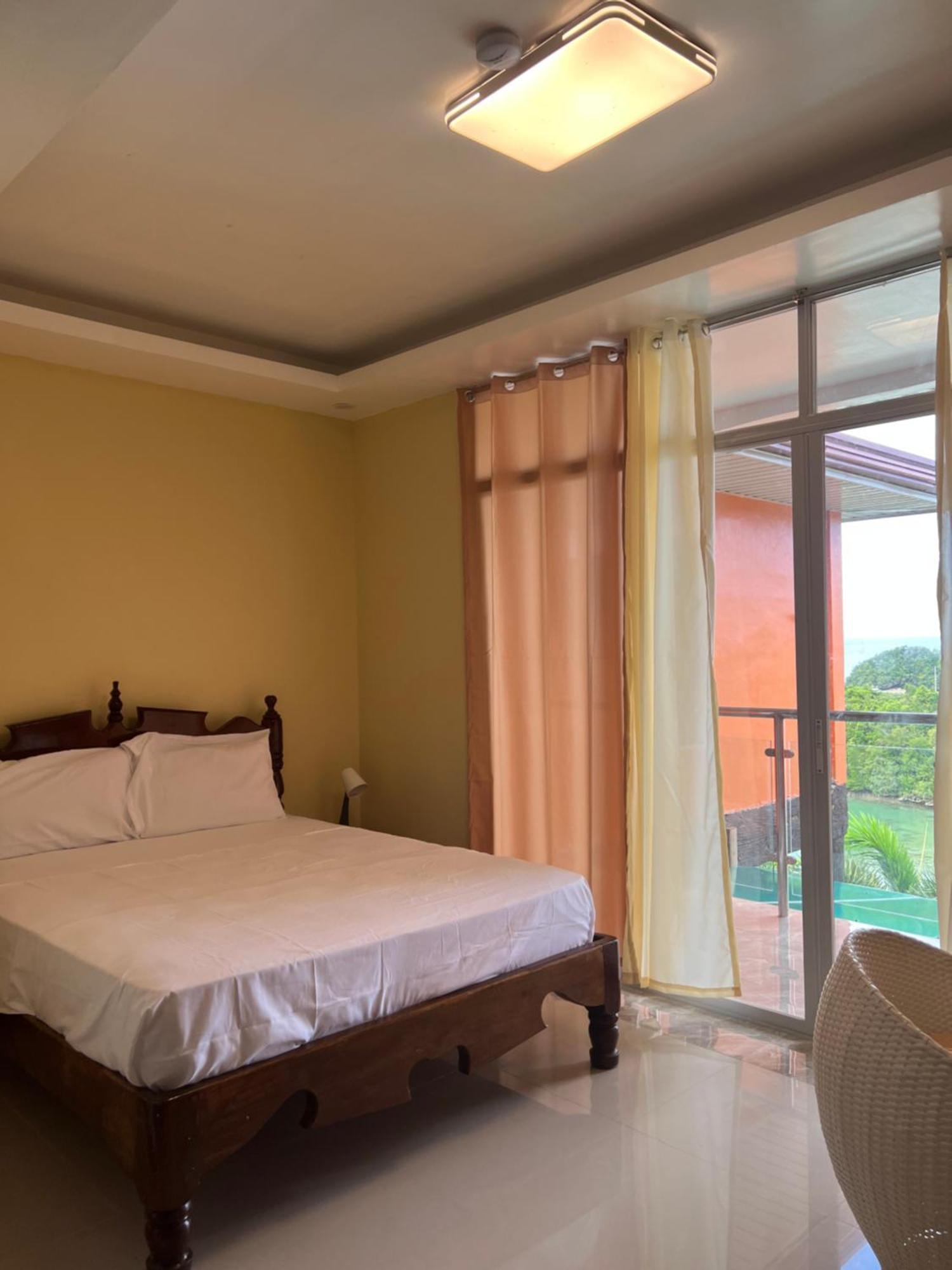 C View Resort Sipalay Εξωτερικό φωτογραφία