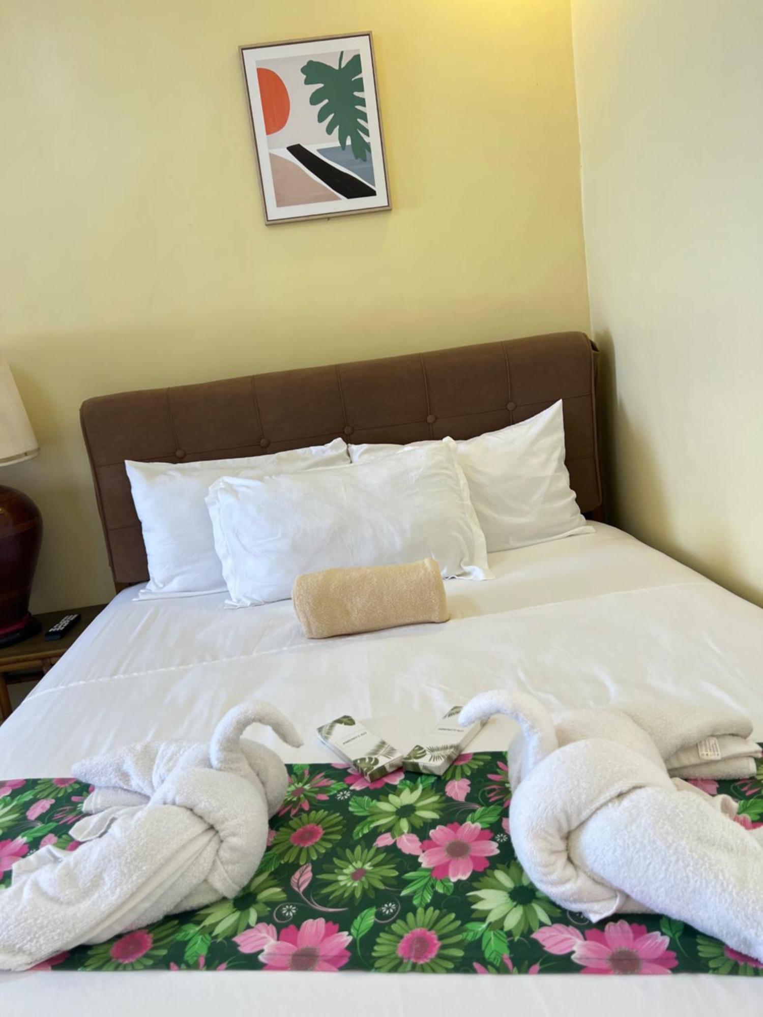 C View Resort Sipalay Εξωτερικό φωτογραφία
