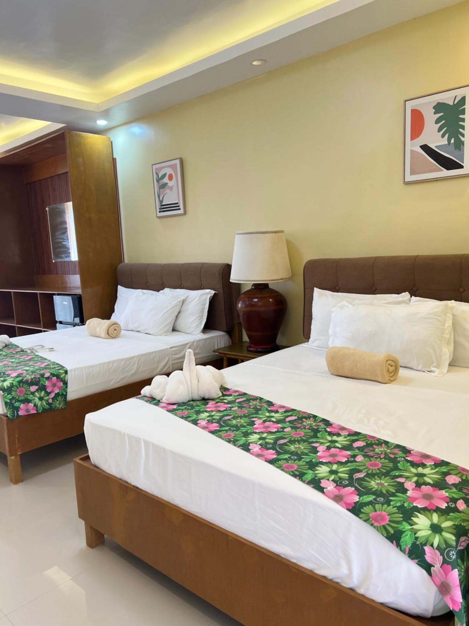 C View Resort Sipalay Εξωτερικό φωτογραφία